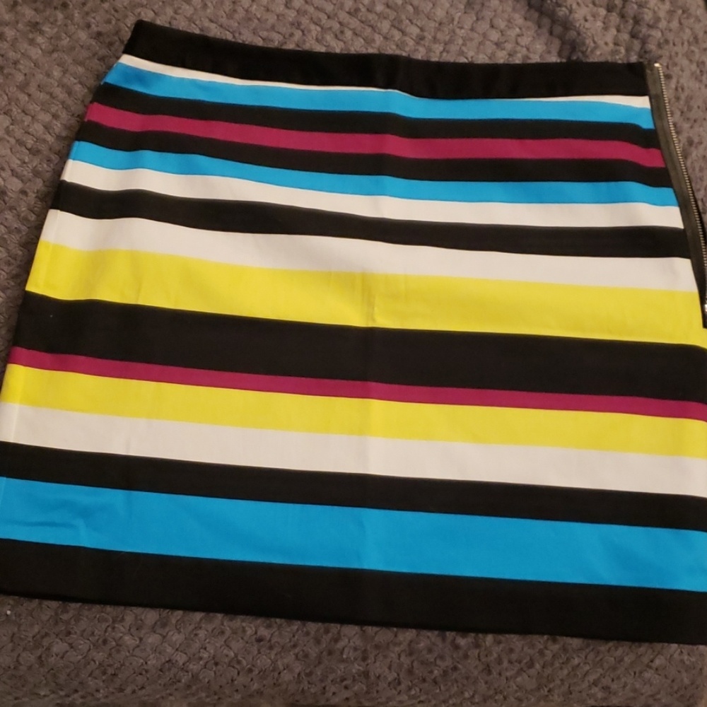 Worthington multicolored lined skirt